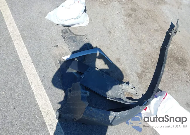 JTMZFREV7JJ152643: 43092311