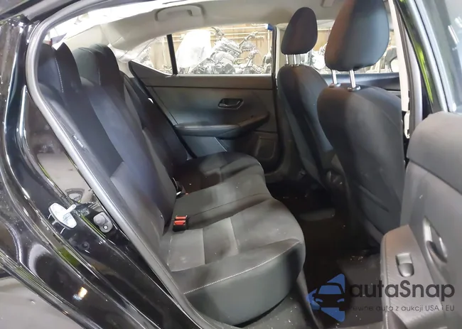 3N1AB8CV0RY255287: 43092338