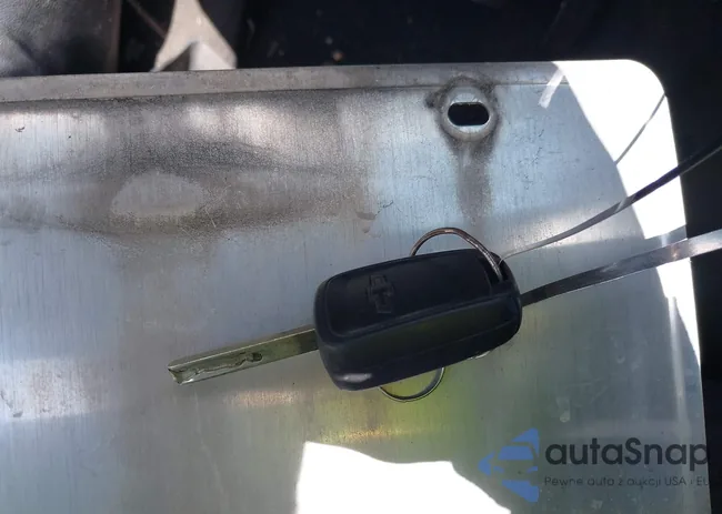 KL8CB6SA9GC566837: 43092373