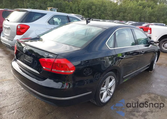 1VWCV7A39FC035818: 43092585