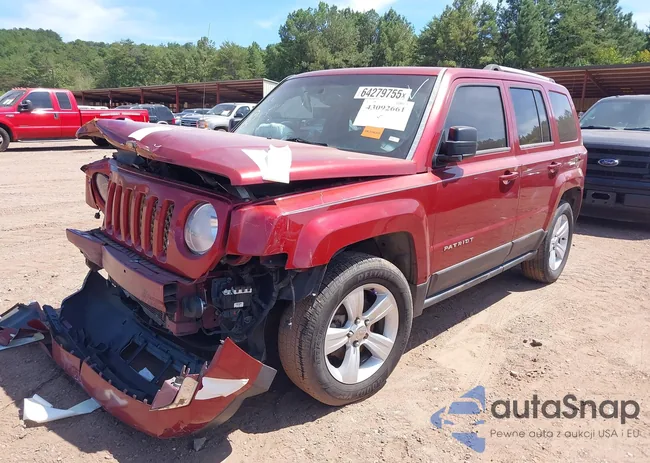 1C4NJPCB8FD401323: 43092661