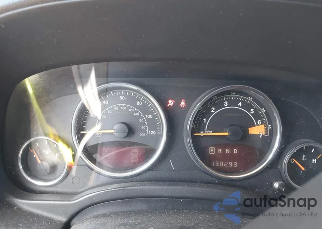 1C4NJPCB8FD401323: 43092661