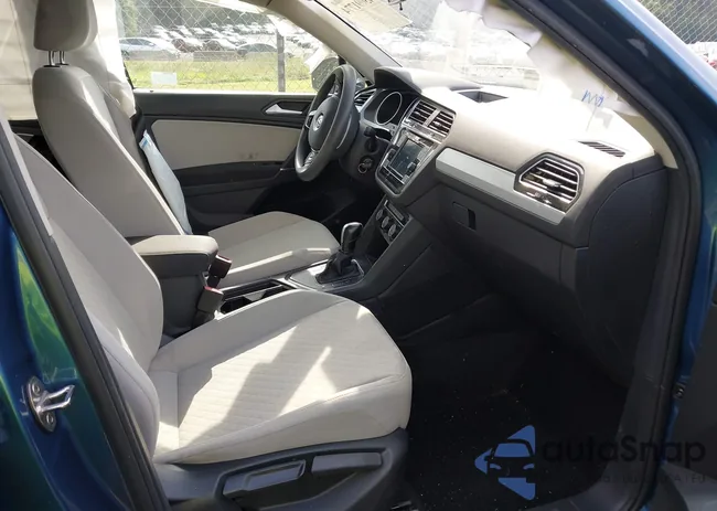 3VV1B7AX6LM104840: 43091774