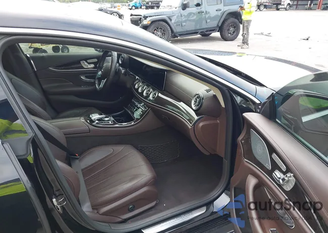 WDD2J5JB1KA027844: 43091781