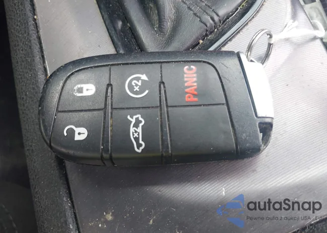 2C3CDXBG0KH706439: 43091789