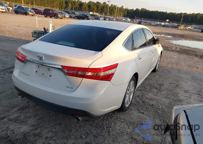 4T1BK1EB5EU108080: 43091837