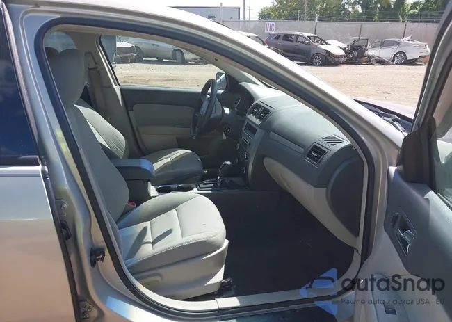 3FAHP0GA9AR207071: 43091910