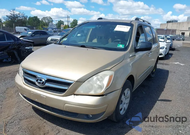 KNDMC233776027696: 43093178