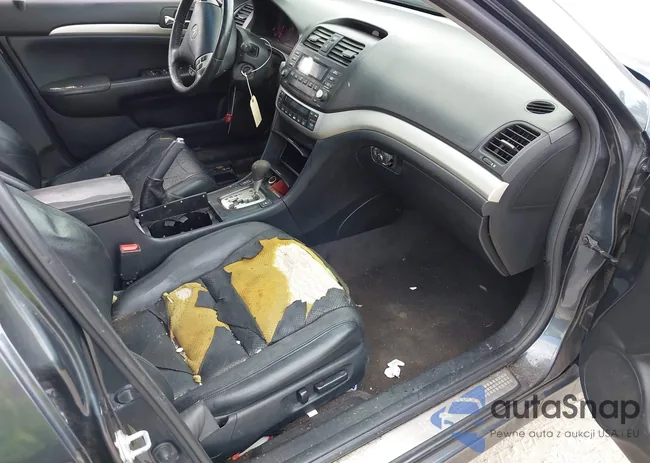 JH4CL96877C016421: 43093190