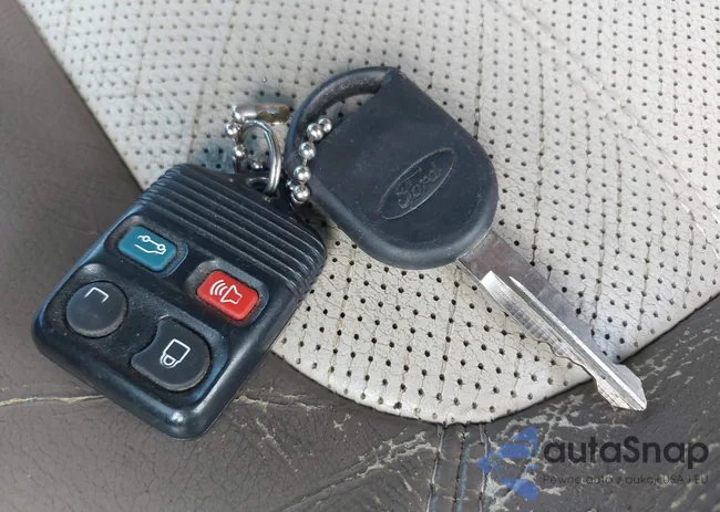 1FMDU74K05UA93186: 43093239