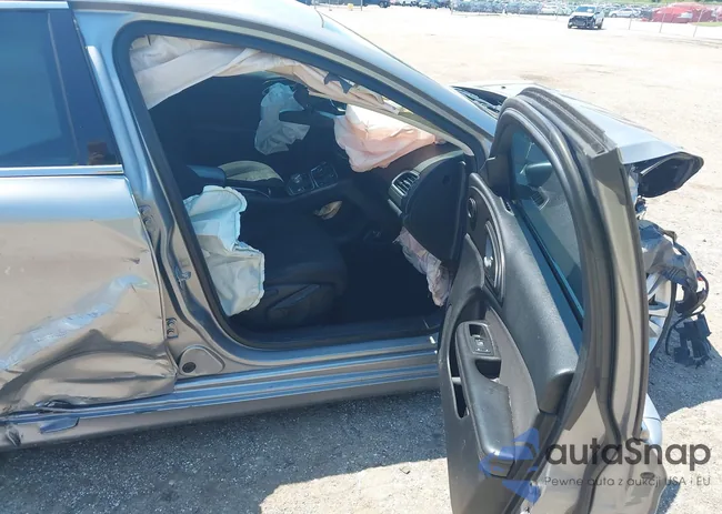 1C3CCCAB4FN670995: 43093309