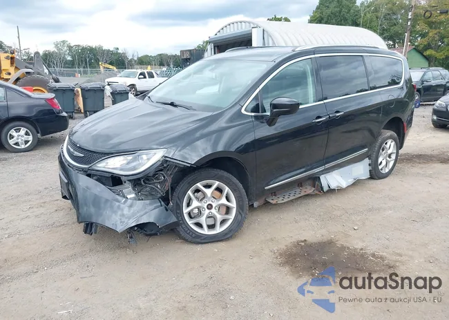 2C4RC1BG8JR314923: 43093380