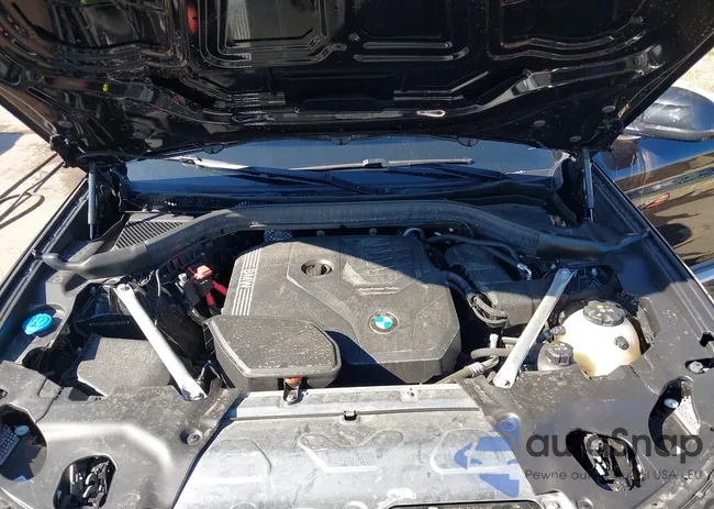 5UX33DT00R9T88295: 43093479