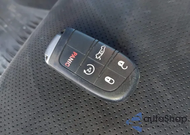 2C3CDXCT7GH242701: 43093515