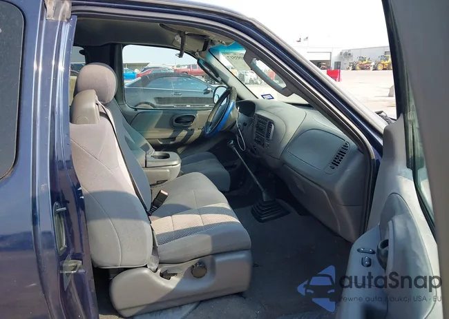 2FTRX17213CB02470: 43093517