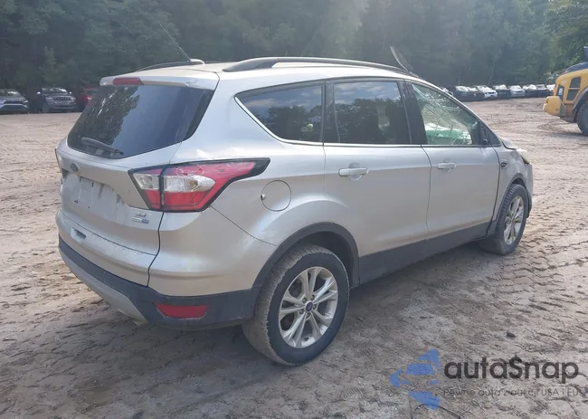 1FMCU9GD9JUB01333: 43093538