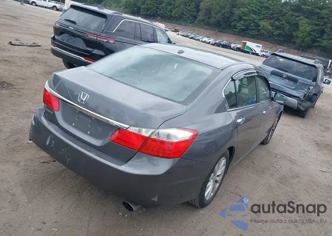 1HGCR2F86DA095676: 43093549