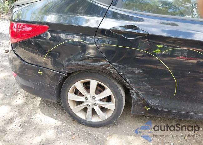 KMHCU4AE2CU078517: 43093575