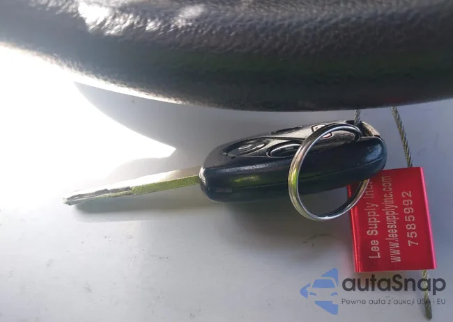 2HGFB2F58CH568520: 43093659