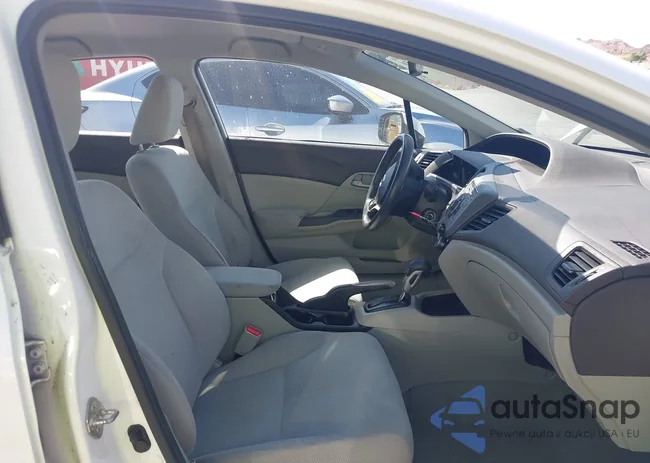 2HGFB2F58CH568520: 43093659