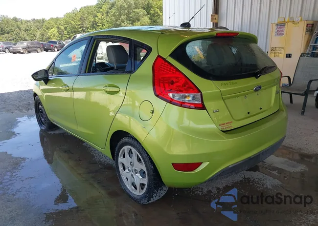 3FADP4EJ6CM180288: 43092738