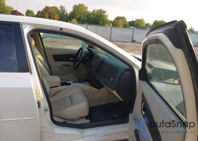 1G6DM577840177135: 43092741