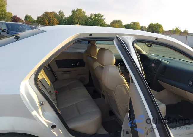 1G6DM577840177135: 43092741