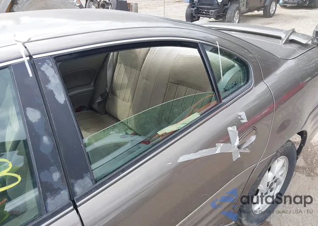 1G2NF52E02M592719: 43092753