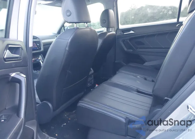 3VV3B7AX9RM083399: 43092793