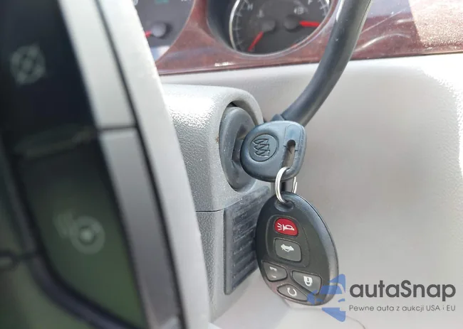 1G4HD57218U115816: 43092800