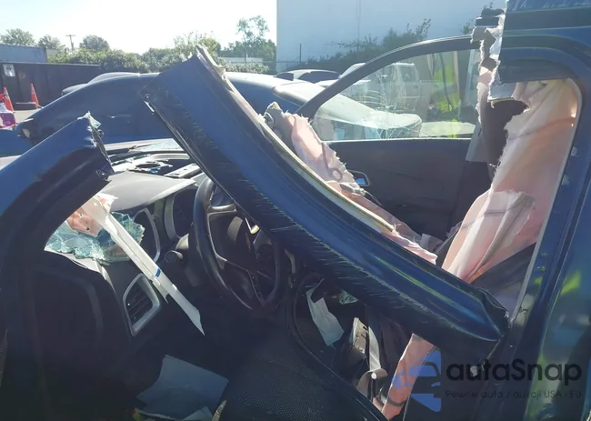 2GNFLFEK5G6219589: 43092801