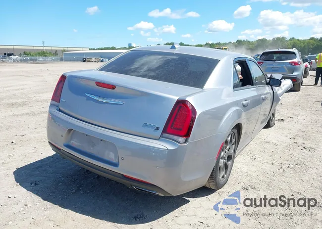 2C3CCAGGXFH763715: 43092802