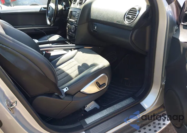 4JGBB86E16A067824: 43092902