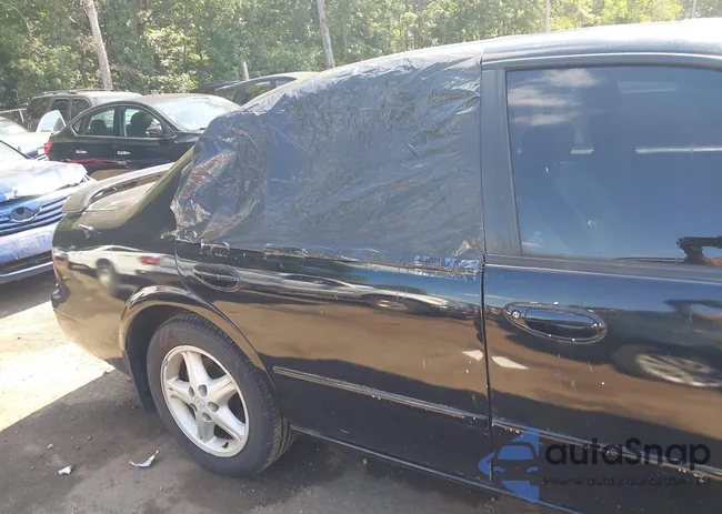 JN1CA21D8VT874404: 43092963