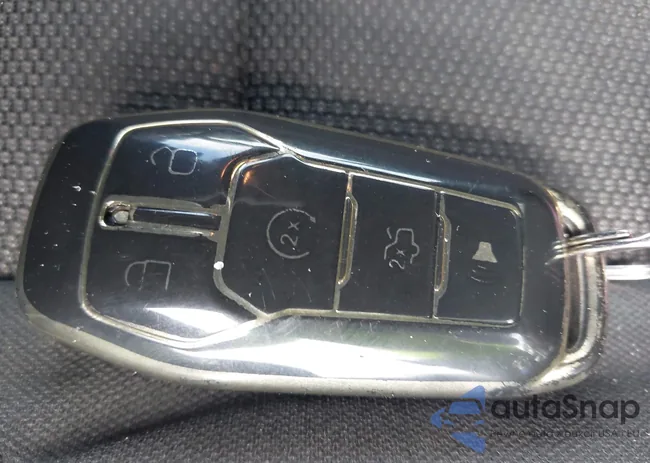 1FA6P8AM5H5305701: 43093105