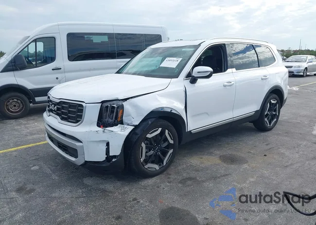 5XYP64GC2SG582233: 43093118