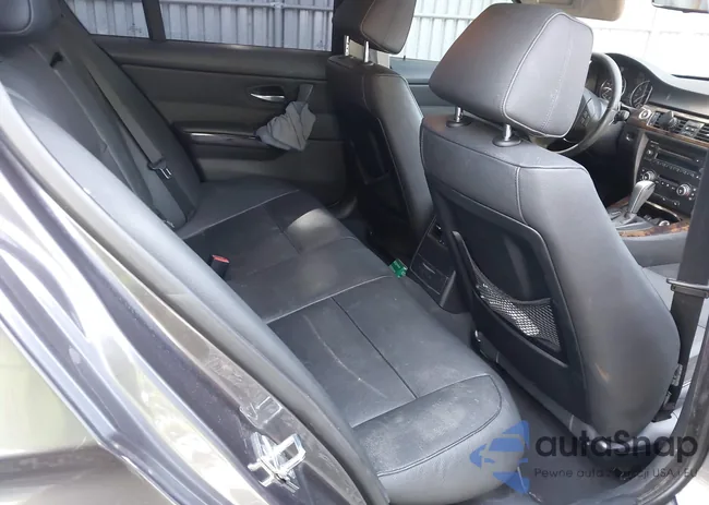 WBAVC73518KX90144: 43094144