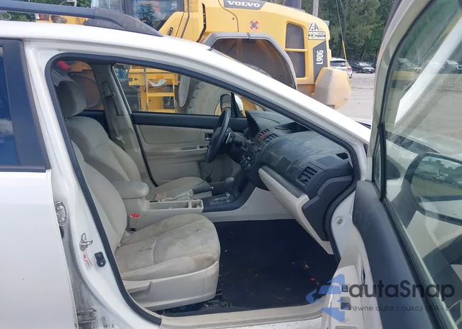 JF2GPACC1E8248340: 43094359