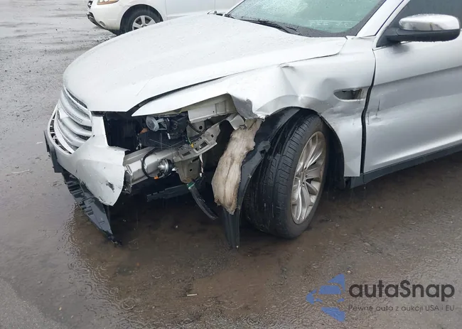 1FAHP2F82FG180241: 43093753