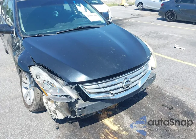 1N4AL2AP6TC145779: 43095160