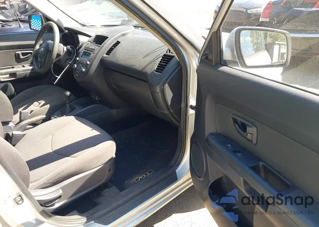 KNDJT2A57C7390205: 43095452