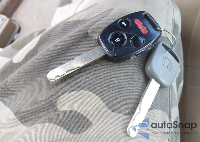 1HGCM55323A136731: 43095471