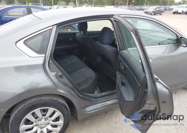 1N4AL3AP5HN350317: 43095572