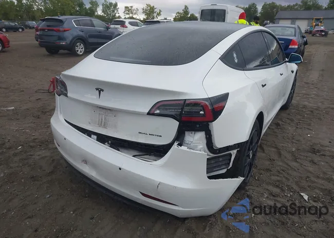 5YJ3E1EB7MF862301: 43095621