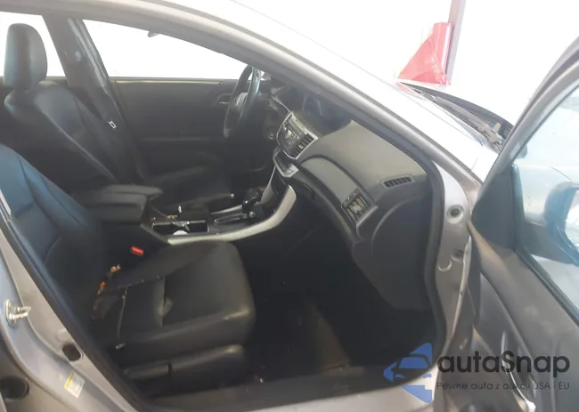 1HGCR2F39EA002090: 43095704