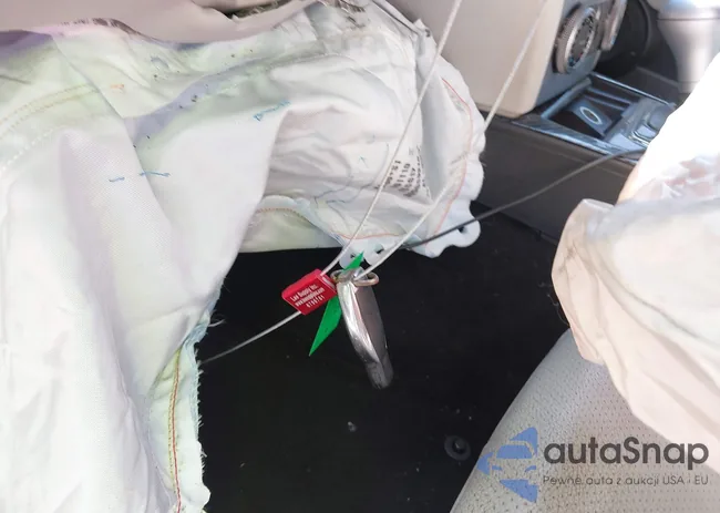 WDDGF5EB2BR159384: 43094738