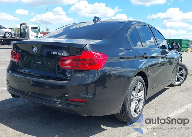 WBA8E3G52GNU02040: 43094749