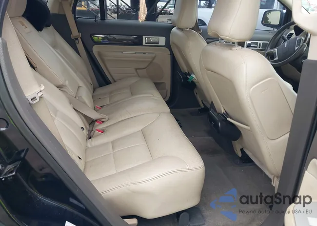 2LMDU68C08BJ21922: 43094773