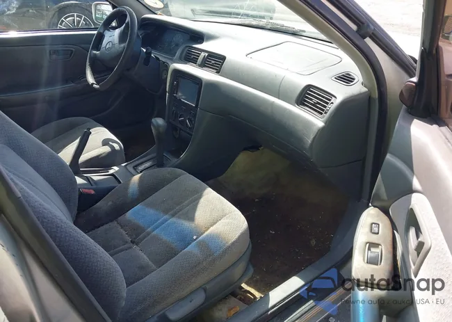 4T1BG22K31U790575: 43094853