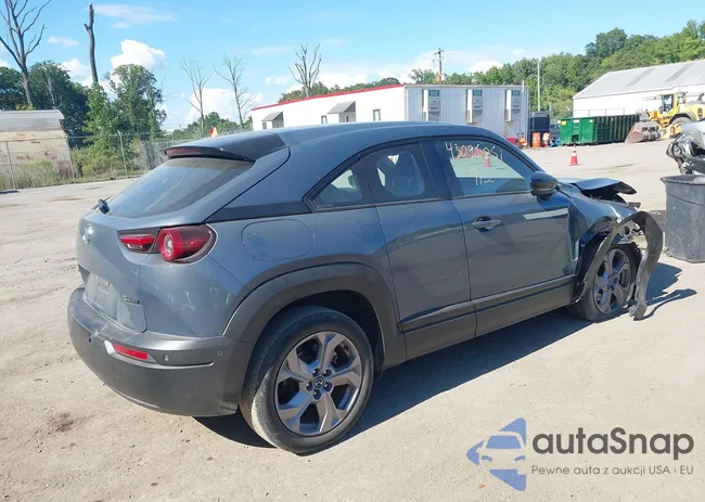 JM1DRACB5N0100404: 43095051